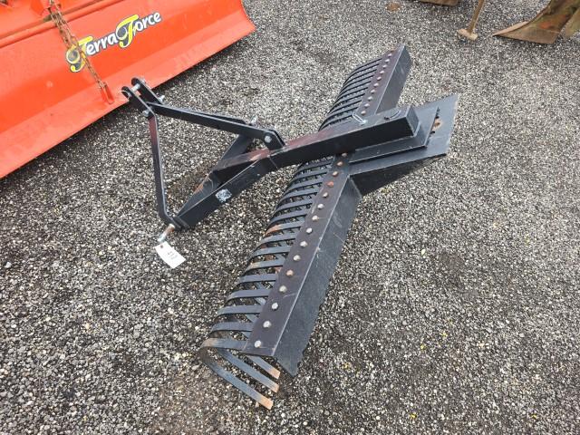 5ft. 3pt. Rock Rake