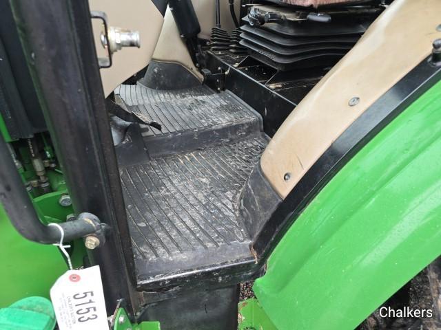 John Deere 5055E 4x4 w/Cab/Ldr