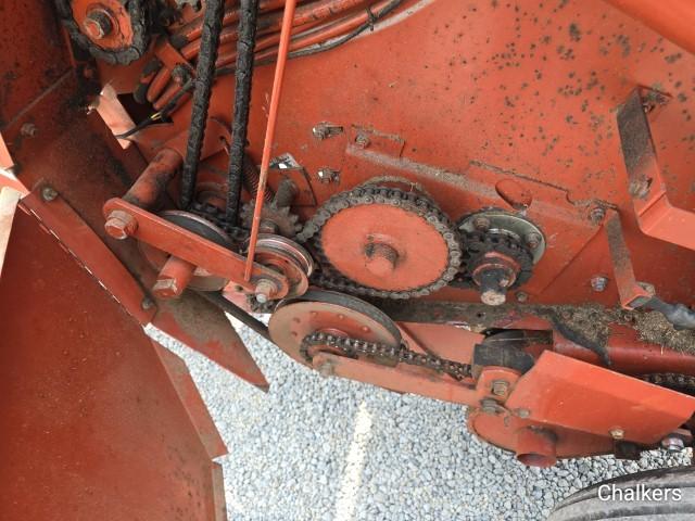 Hesston 540 Round Baler