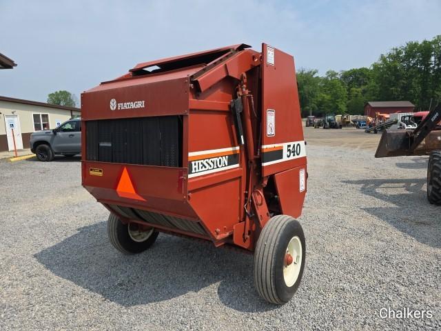 Hesston 540 Round Baler