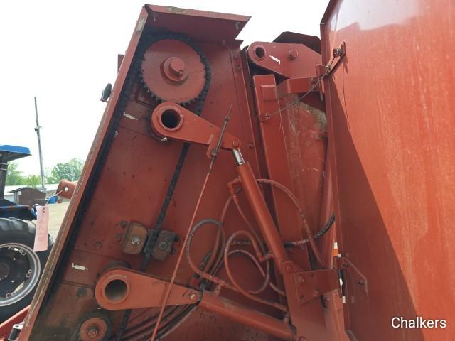Hesston 540 Round Baler