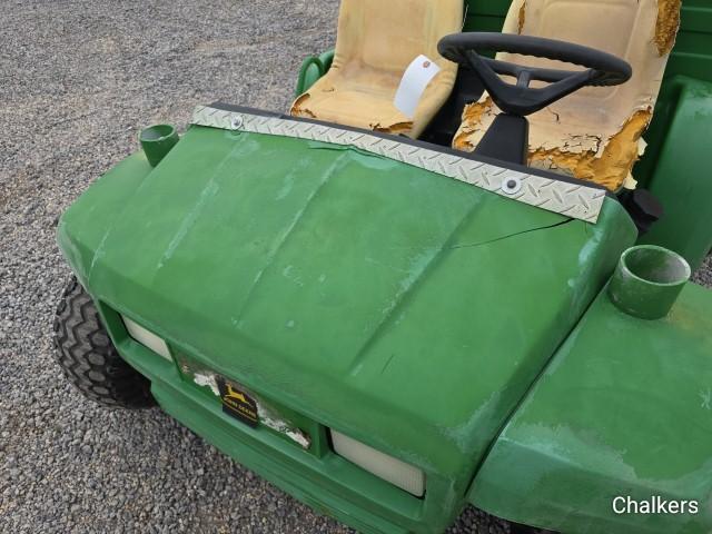 John Deere 6x4 Gator