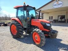 Kubota M7060 4x4 w/Cab