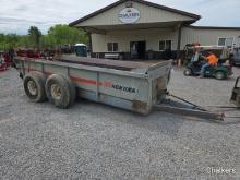 New Idea 3639 Tandem Manure Spreader