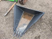 Tomahawk QT Stump Bucket