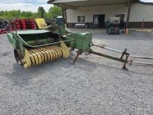 John Deere 24T Square Baler