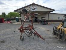 Agco New Idea 4717 4 basket Hyd Fold Tedder