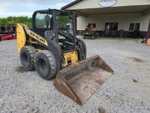 New Holland L213 Skidsteer