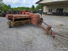 New Holland 310 Square Baler