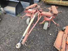 New Holland 4 basket Tedder