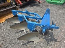 Ford 101 3btm. 3pt. Plow