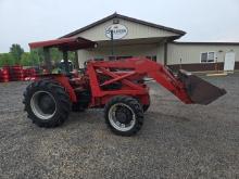Case IH 385 4x4 w/Ldr