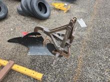 1btm. 3pt. Plow