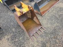 24in. Backhoe Bucket