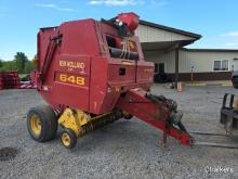 New Holland 648 Round Baler w/Net