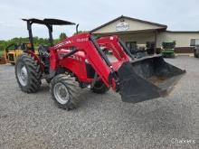 Massey Ferguson 2605 4x4 w/Ldr