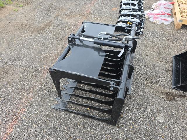 Mini Skidsteer Rock Grapple Att.