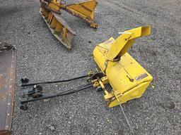 John Deere Front Snowblower Att.