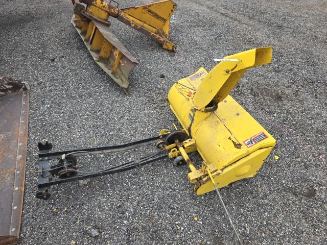 John Deere Front Snowblower Att.