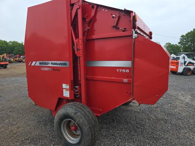 Massey Ferguson 1765 Round Baler