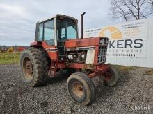 1977 International 1486 2wd w/Cab