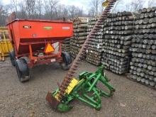John Deere 350 9ft. 3pt. Sickle Mower