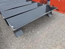 Small Cattle Feeder