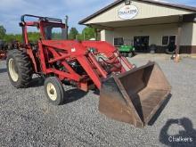 Case IH 385 2wd w/Ldr