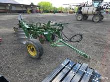 John Deere 4btm. Pull Plow