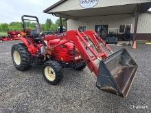 Century 2028 4x4 w/Ldr
