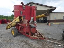 New Holland 357 Grinder Mixer