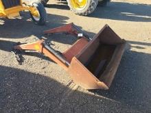 Small Loader w/Bucket