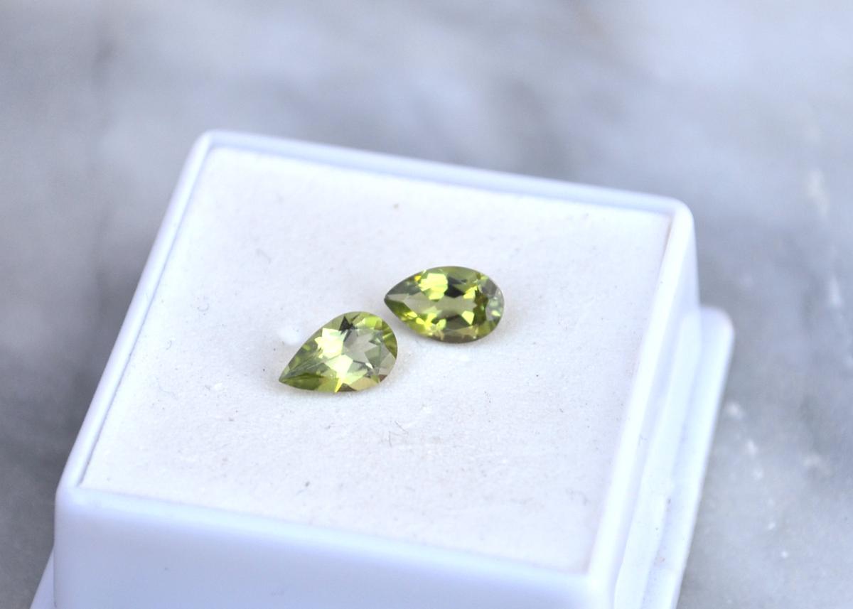 1.58 Carat Matched Pair of Peridots