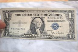 1935-D $1 Silver Certificate Dollar Note