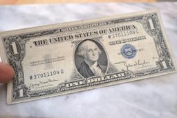 1935-D $1 Silver Certificate Dollar Note