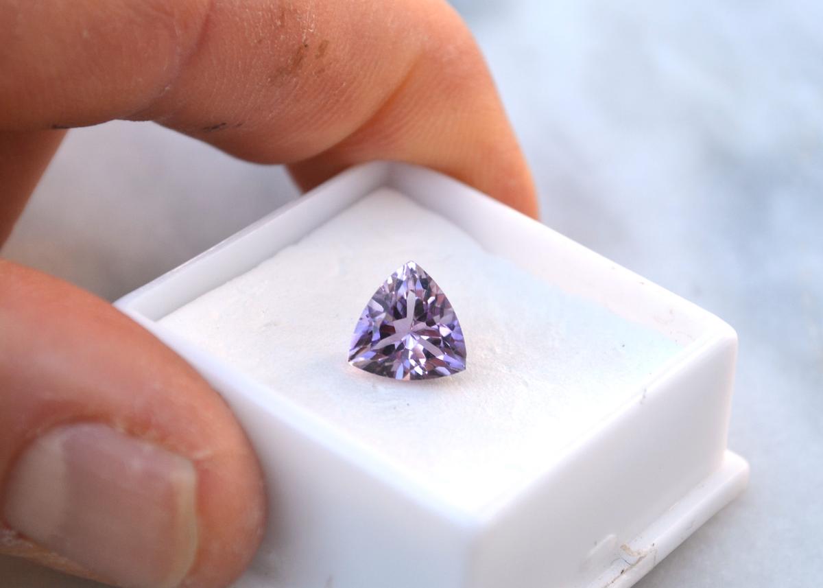 2.21 Carat Beautiful Amethyst