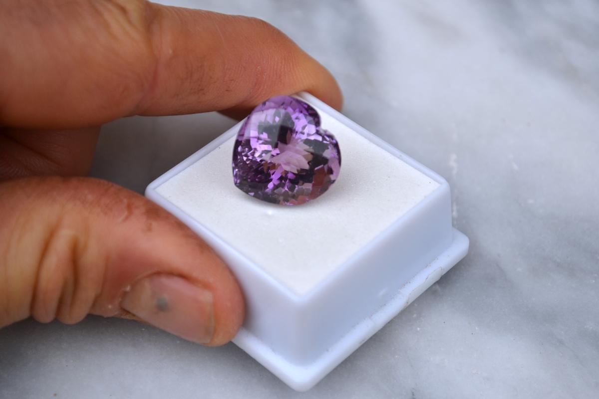 19.27 Carat Beautiful Heart Checkerboard Cut Amethyst