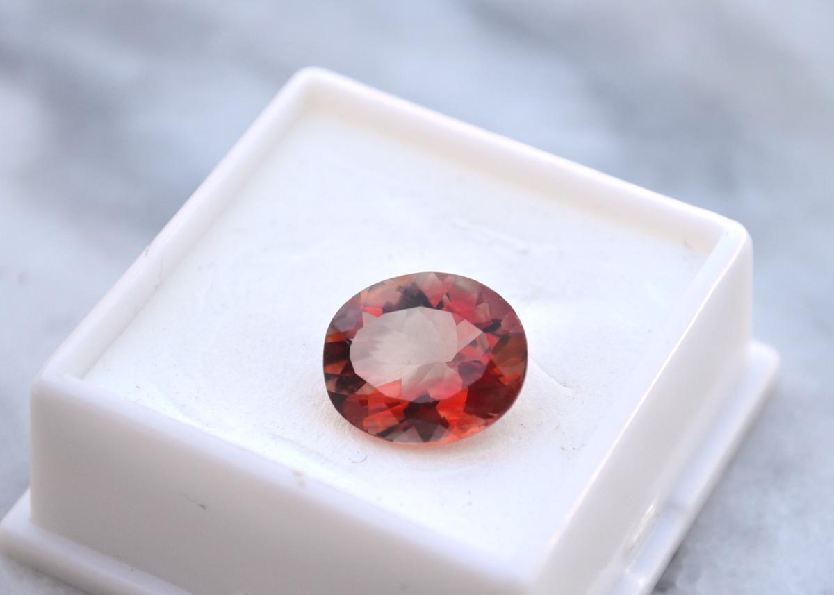 4.81 Carat Oval Cut Oregon Sunstone