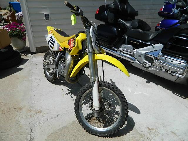 Suzuki Dirt Bike 125