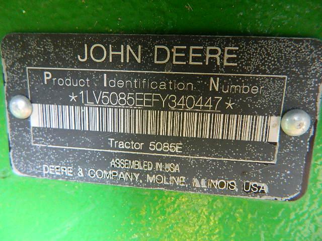 John Deere 2015 5085E Tractor