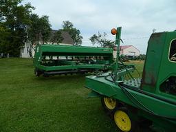 Pair of John Deere 750 Drills w/Hitch