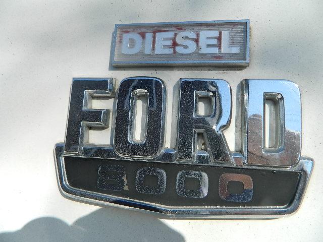 Ford 8000 Diesel w/Cat 3208 210 HP Motor, 10 Speed Single Hyd Dump