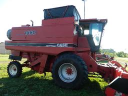 Case 1660 Axial Flow Combine