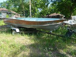 Lund 12' Boat w/Trailer