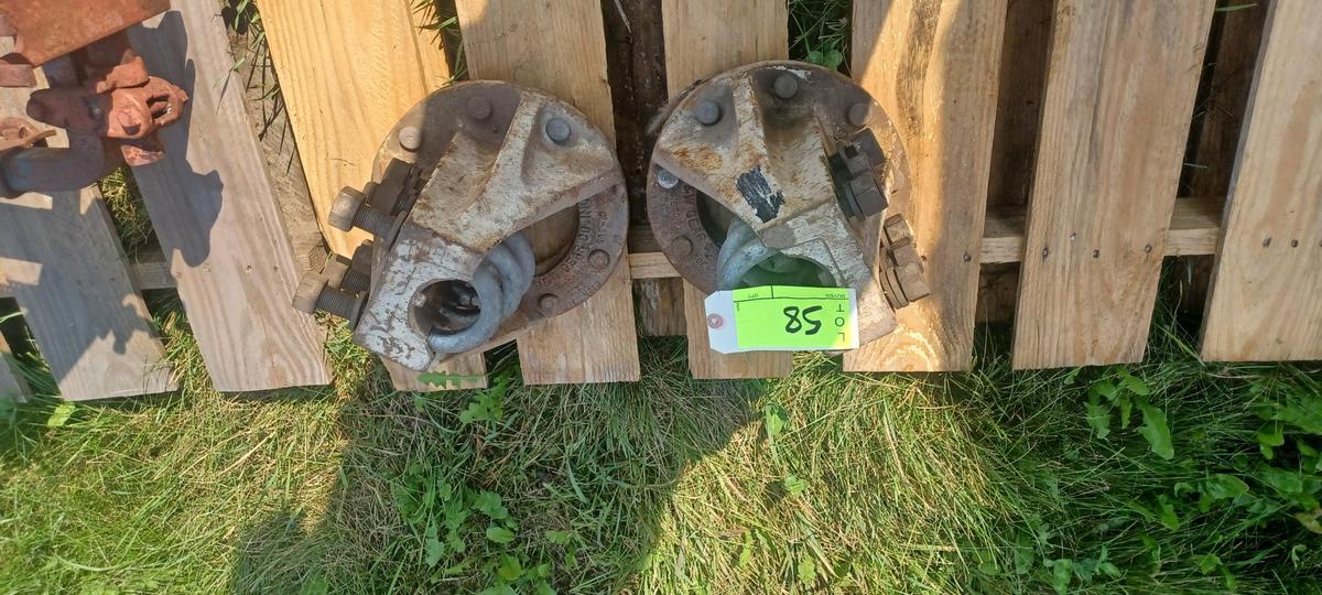 Pair of Hubs