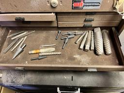WATERLOO TOOL BOX AND CONTENTS