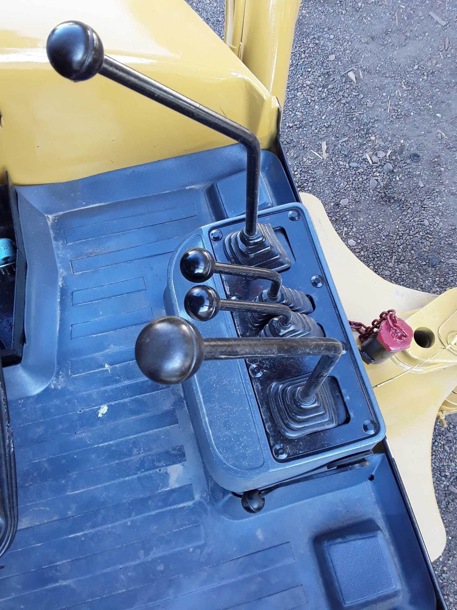 416C Caterpillar Backhoe