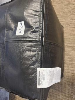 Kamden Chesterfield Sofa