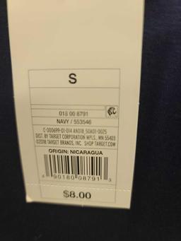 Lot w/Women's Tops(Rack Not Included)