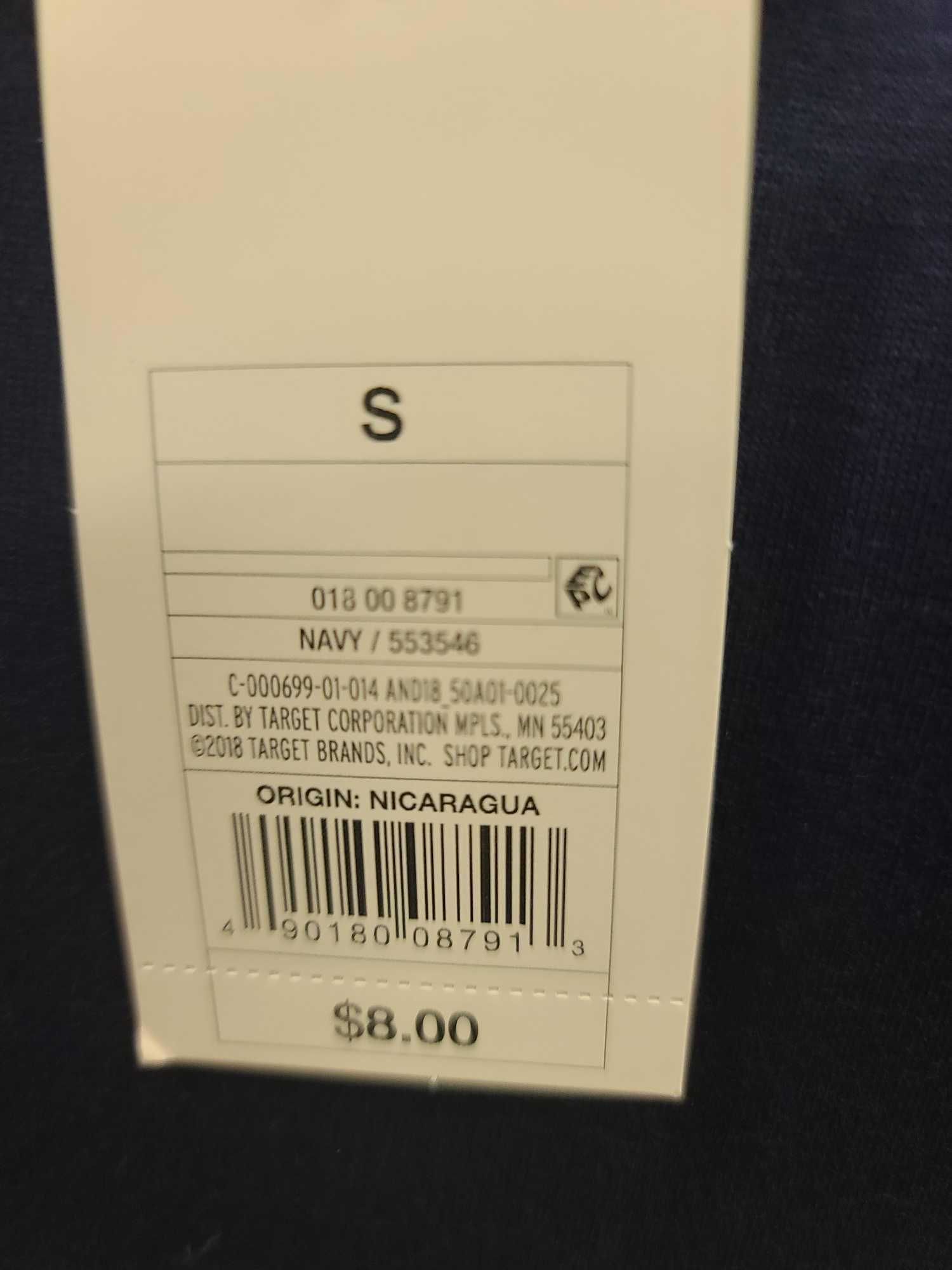 Lot w/Women's Tops(Rack Not Included)